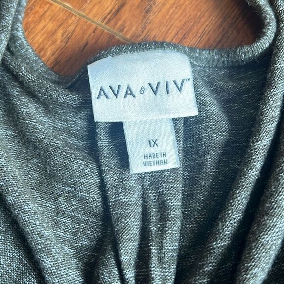 Ava & Viv Size 1X Long Sleeve Gray V-Neck Knit Top Blouse - Picture 3 of 4